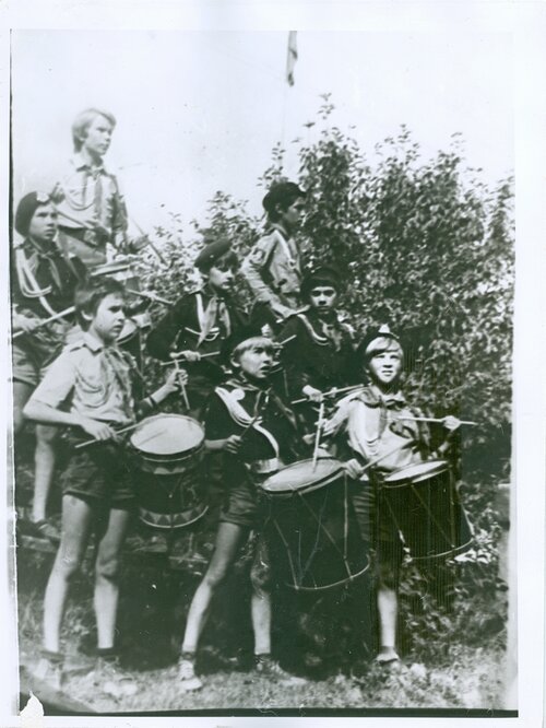 19_краcная папка_см